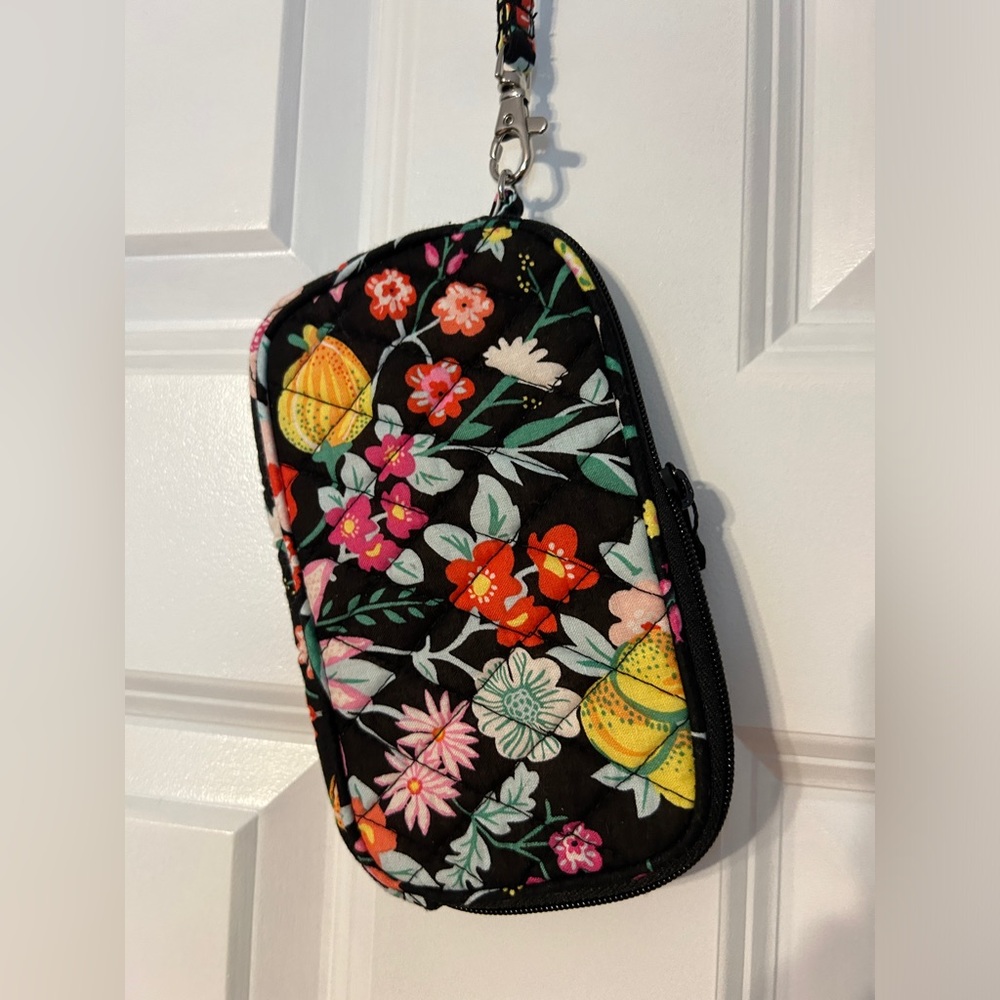 Vera Bradley wristlet wallet, never used!